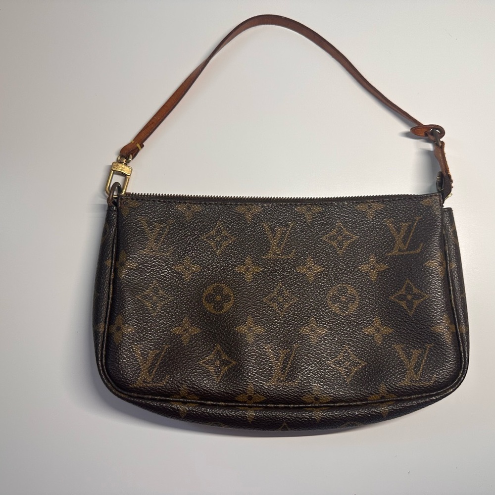 Louis Vuitton Classic Monogram Shoulder Bag